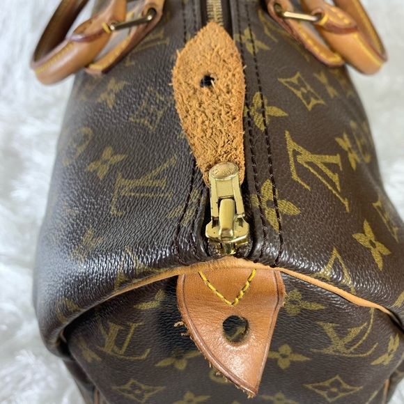 Louis Vuitton Speedy 40 - Picture 8 of 16
